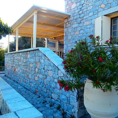Villa Tzortzakos Mavrovoúnion